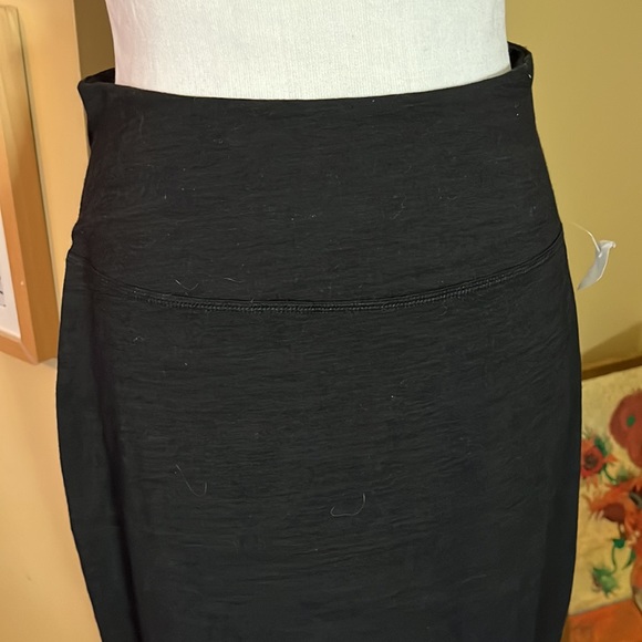 ATHLETA size SMALL Stretchy Pencil Skirt Pull-On Stretchy Wide Waistband $99 NEW - Picture 2 of 12